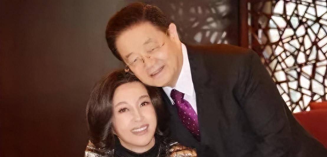 刘晓庆突然卖澳洲9000万豪宅,处理富豪老公送的礼物,原因为何?