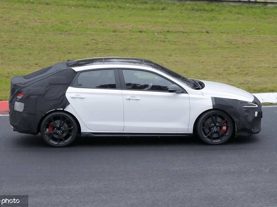 2024款现代i30 N Fastback 最新谍照曝光-搜狐大视野-搜狐新闻