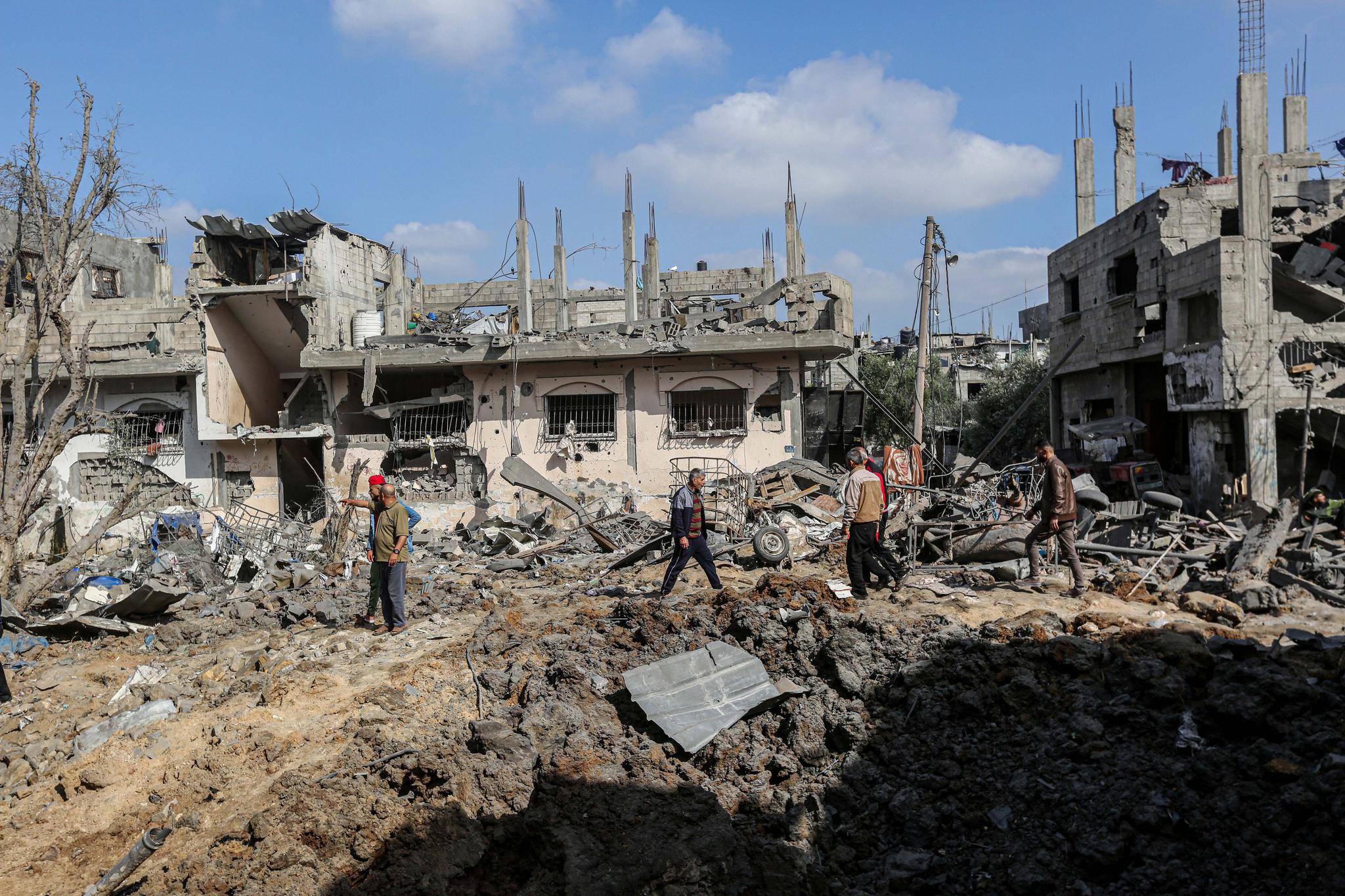 以色列兵分三路同时出击加沙,是否会引爆中东全面战争?_地区_进攻_军