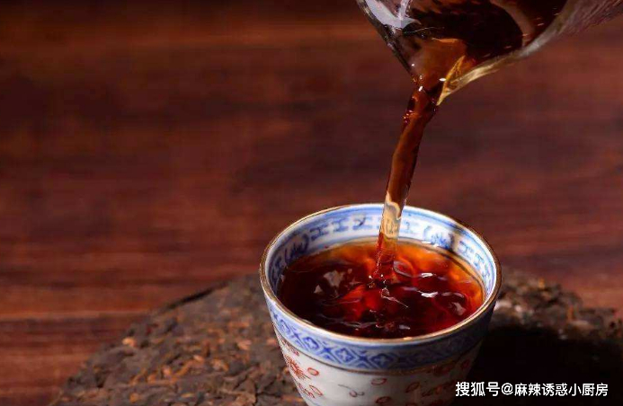 茶汤上出现油脂是什么原因？