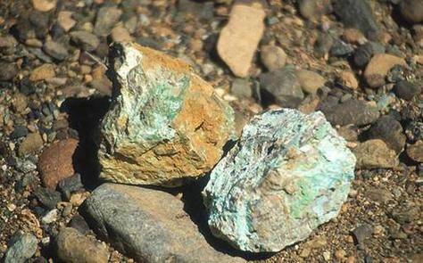 硫,硫铁矿,水晶,刚玉,蓝晶石,夕线石,红柱石,硅灰石,钠硝石,滑石,石棉