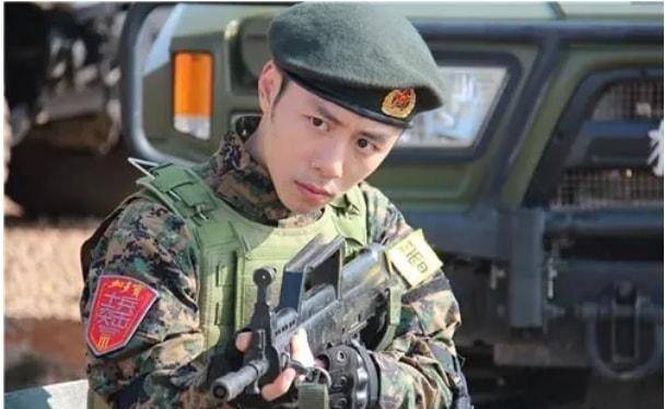 "后舍男生"走到今天这一步,经历了什么_视频_男孩_韦炜