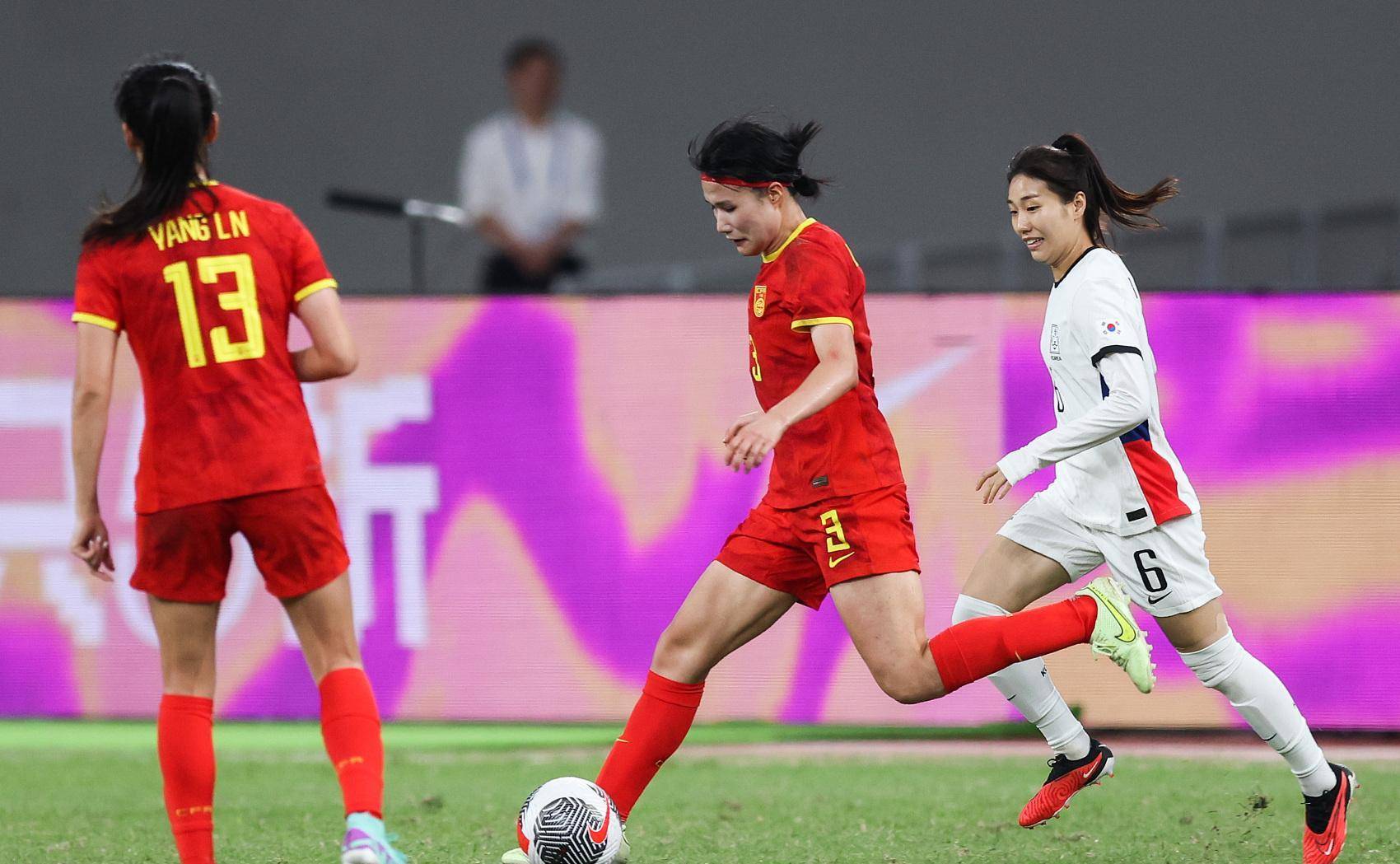 我们女足无缘巴黎奥运会,水庆霞:我的未来还不好说_比赛_调整_进攻