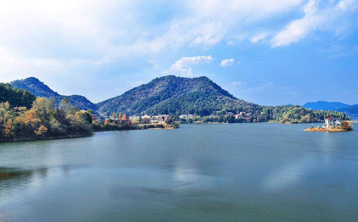 宁波余姚大横山水库:丰富的自然资源和壮丽的景色_游客_美食_特色