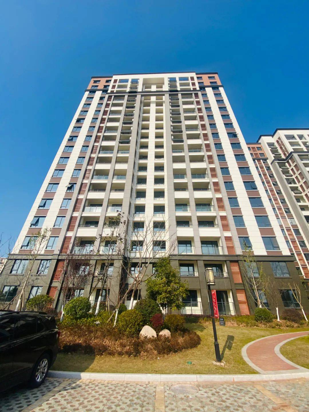 ⑤全龄学区联佳翰林府项目周边屯溪一中,新城实验学校,昱城中学(在建)