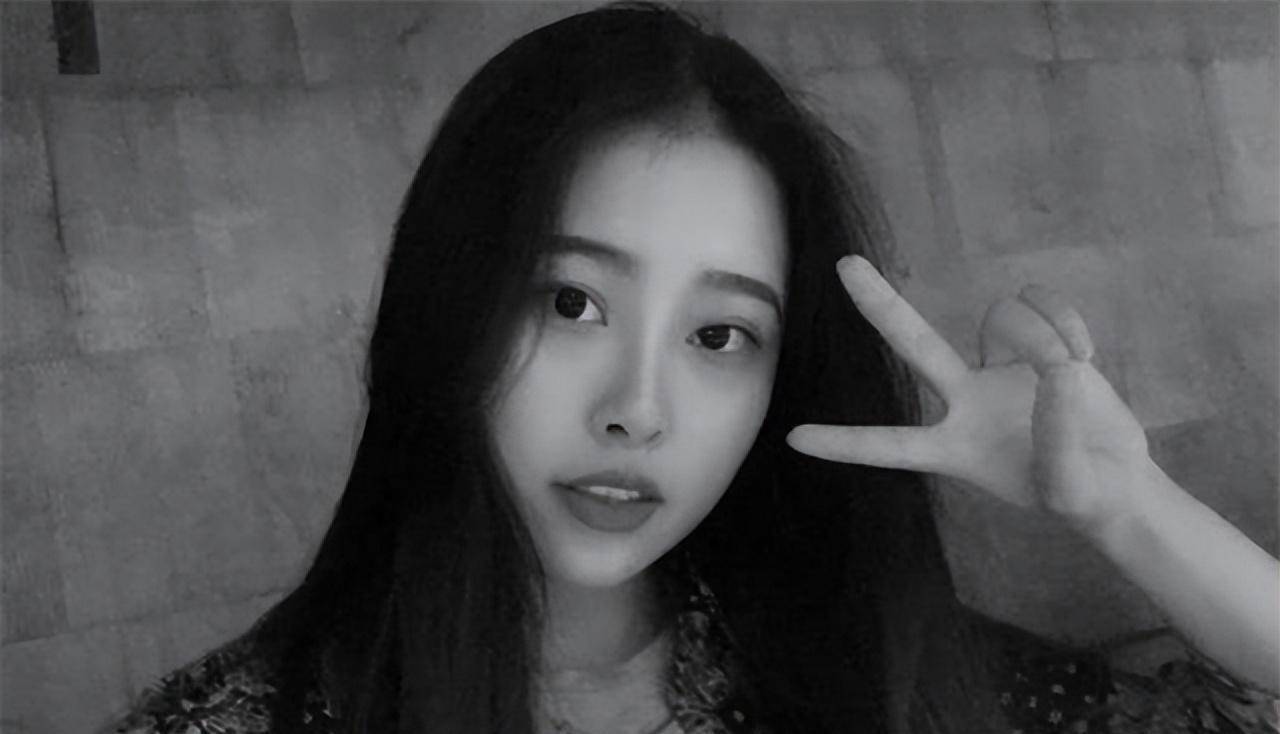 图18但陷入洪峤自我包装的"神秘"身份中的李倩月