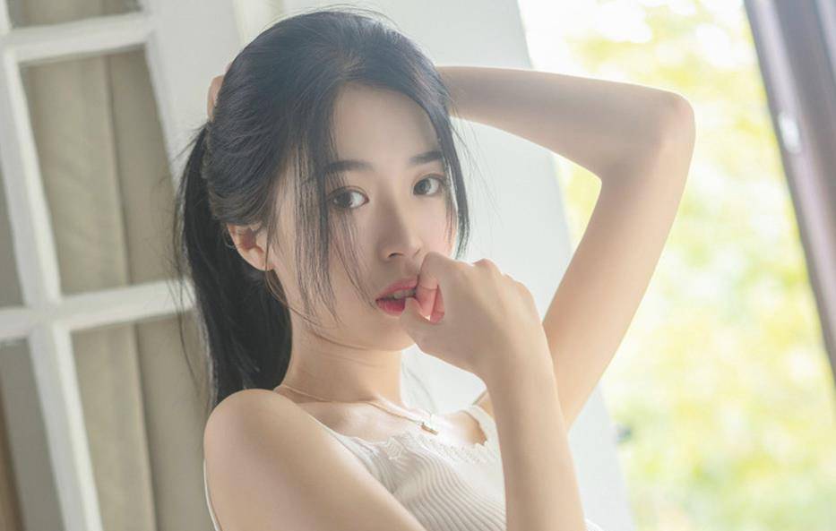 男生撩妹情话一问一答，幽默的对话，越聊越“亲密”