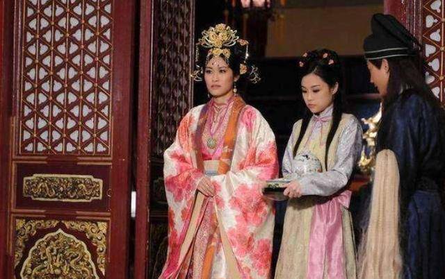 墓中还有活人居住,还睡在公主的棺材上_朱元璋_福清_生活