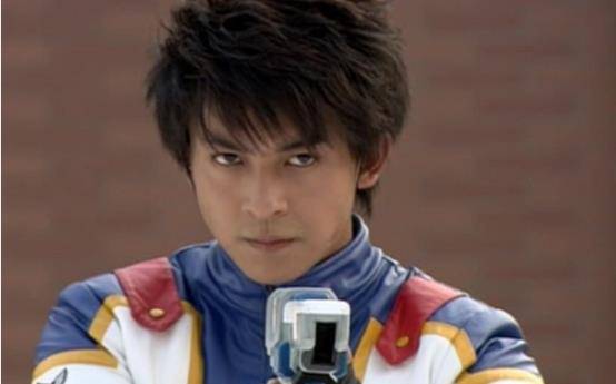 演了一次"张伟",说李佳航只能演喜剧!