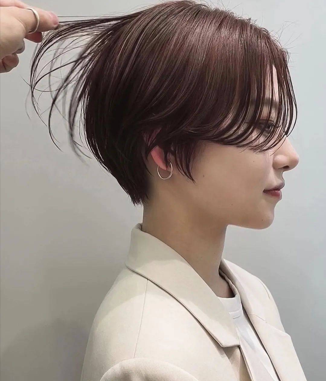 爆款女士发型来了这几种很出彩你喜欢吗