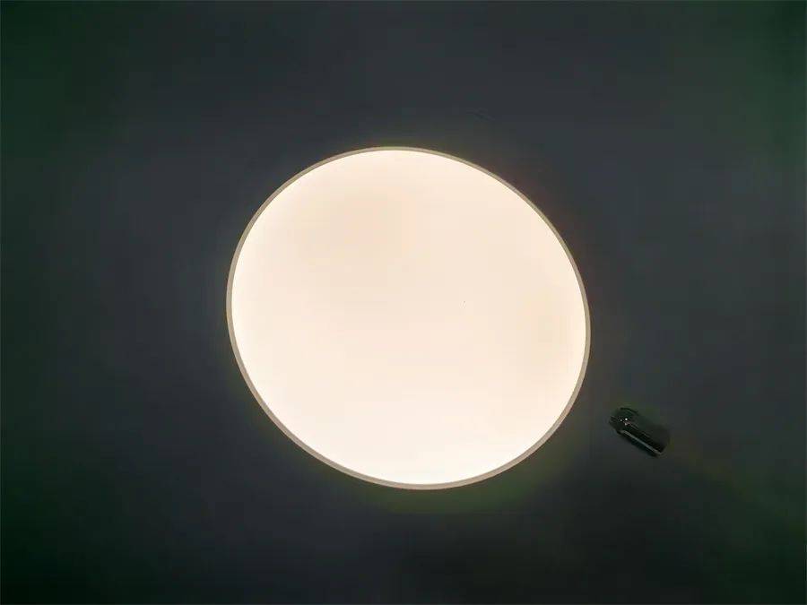 小路灯大智能,支持手扫即亮、调光,这款书客护眼灯L1是真智能