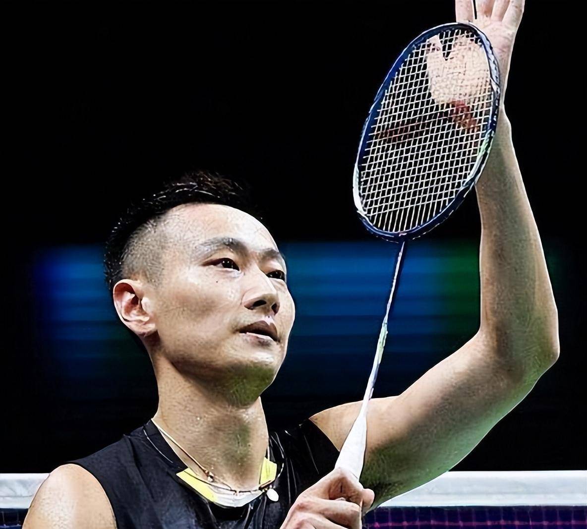 张楠娶前女友闺蜜,与其生俩娃,选择退出地方队单飞