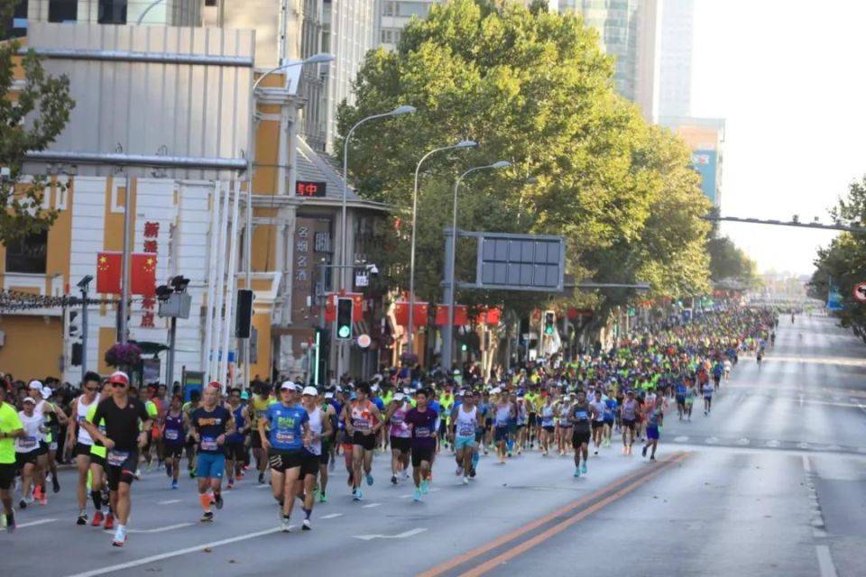 皮卡车阻挡中国选手后,又搞错了运动员成绩_兔子_周琳_比赛