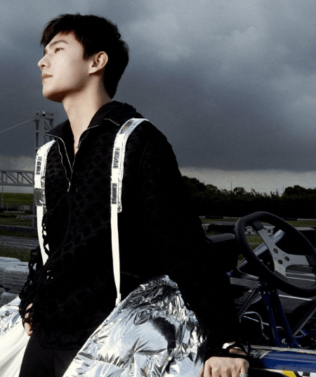 杨洋登《时尚先生》十一月刊封面 自由态度享受不设限人生_esquire