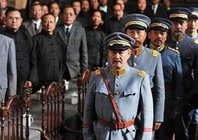 袁世凯家庭女教师周砥:39岁下嫁"北洋豹",3年后去世死因成谜_冯国璋