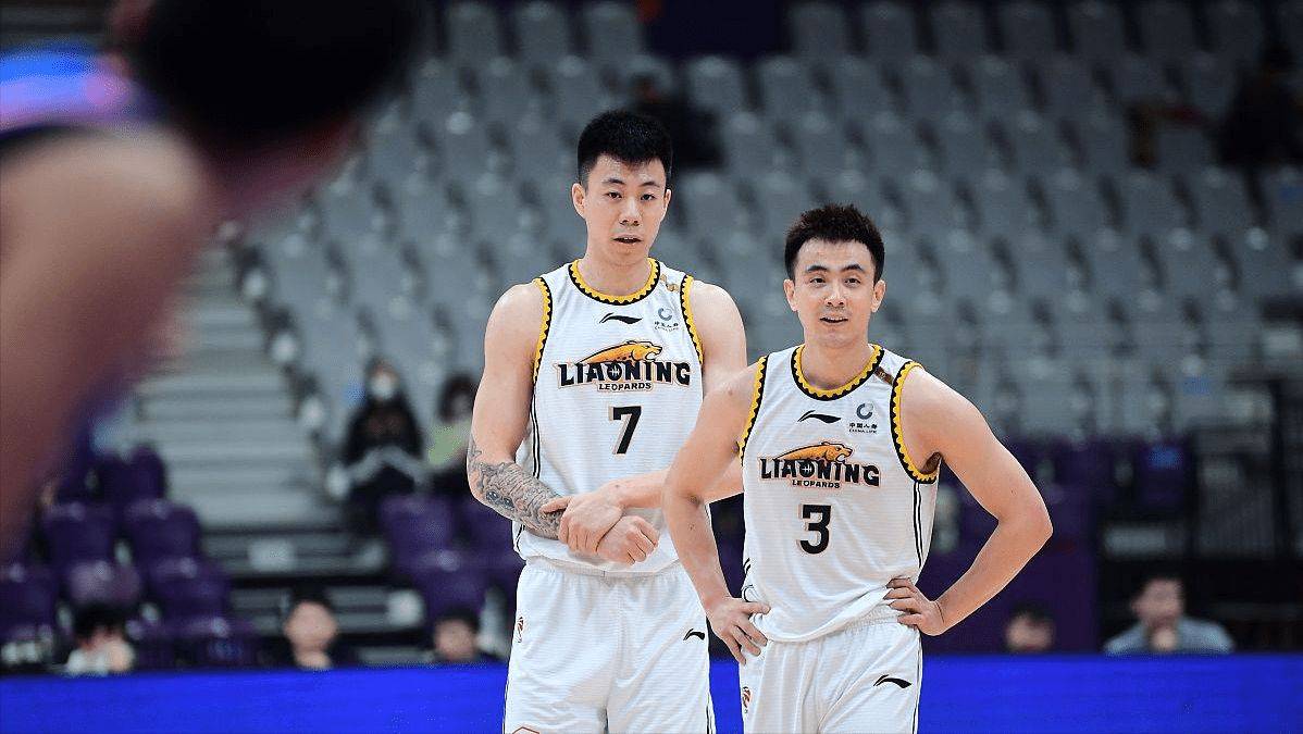 总共有11名球员出现在场上cba,在过去的六场比赛当中,辽宁队四次使用