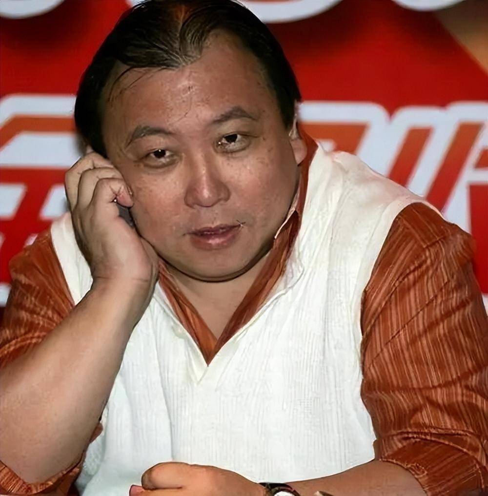 "潇洒"王晶:狂追女神邱淑贞,对"大嫂"出言不逊遭黑道报复_王天林_父亲