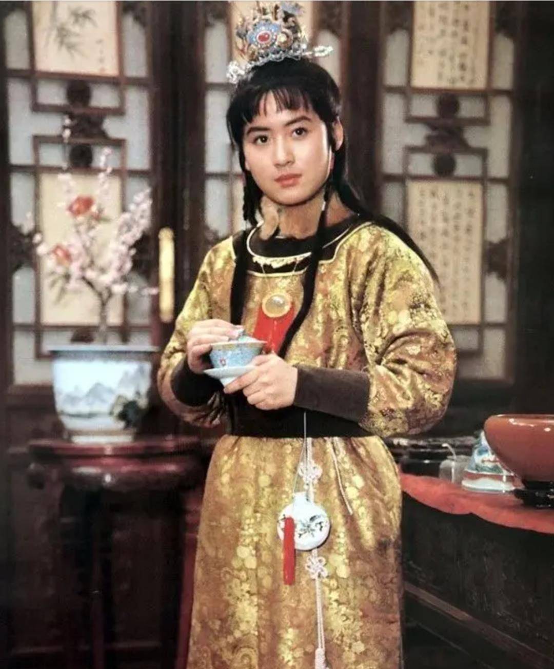 89北影版《红楼梦》美女如云,却为何名气不大?_林黛玉_版本_傅艺伟