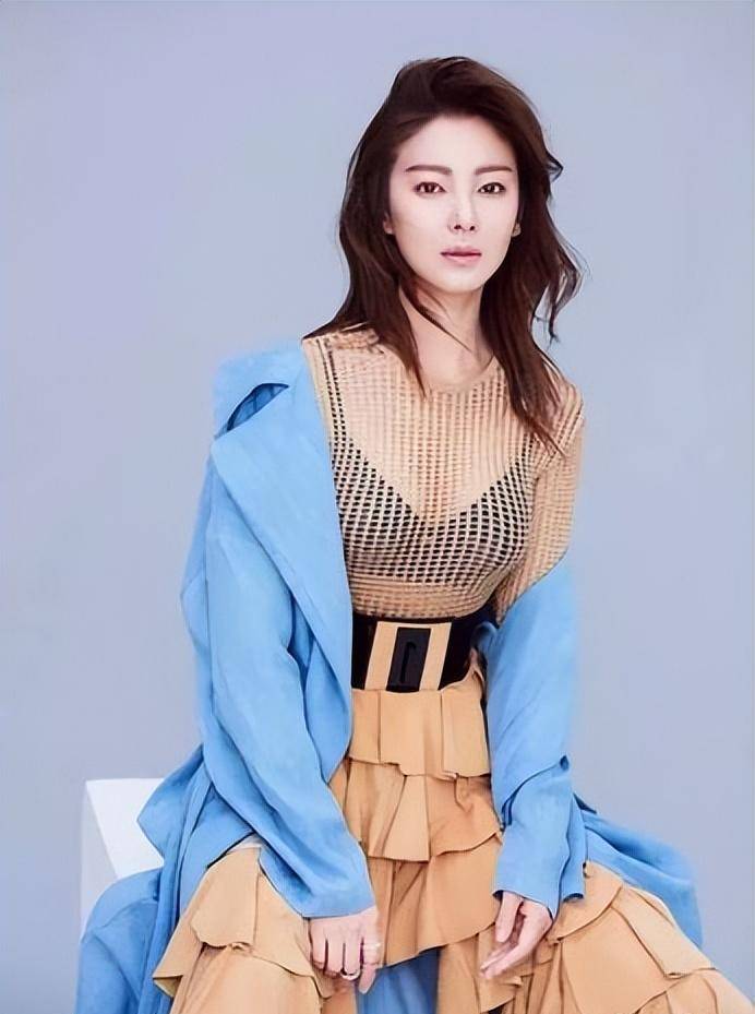 原来张雨绮才是"人间尤物",穿上泳装的那一刻,网友:心动了!