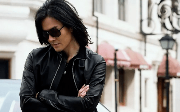 56岁郑伊健不复当年,发福憔悴让人认不出来,身家数亿膝下无子_香港