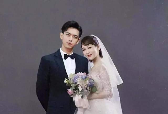 李现和网红恋情瓜更可疑了,女方晒照疑似怀孕,网友吵翻天_杨紫_照片