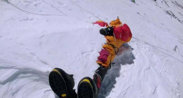 回顾珠峰遇难者:绿靴子,睡美人,休息者,为啥20多年无人敢安葬_帕尔乔