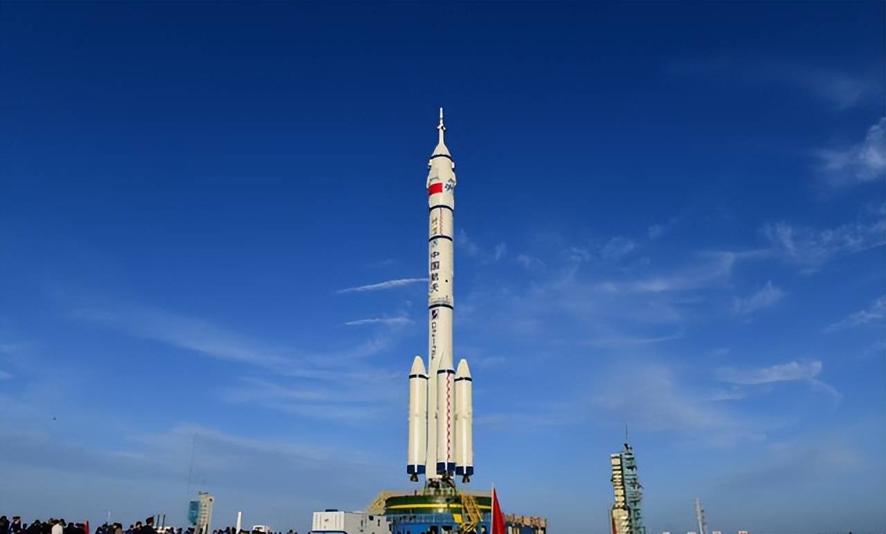 神十七发射,神舟十八号她能再次飞天吗?_空间站_执行任务_中国