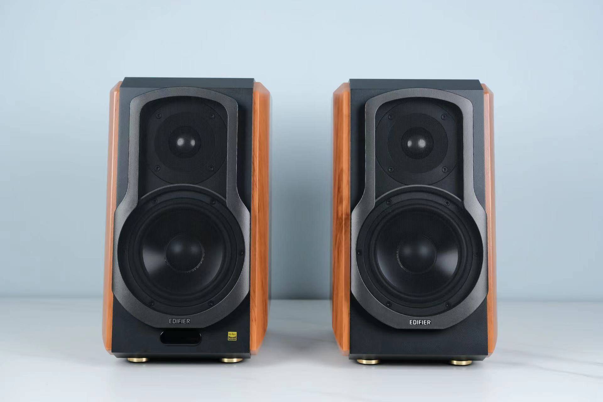 98而且咱们这台漫步者s1000mkii还支持蓝牙5.