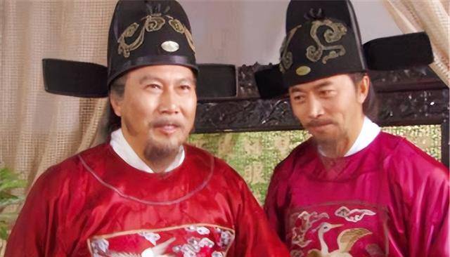 李善长案:由太子党发起朱元璋默许,一场针对淮西老兄弟的大清洗