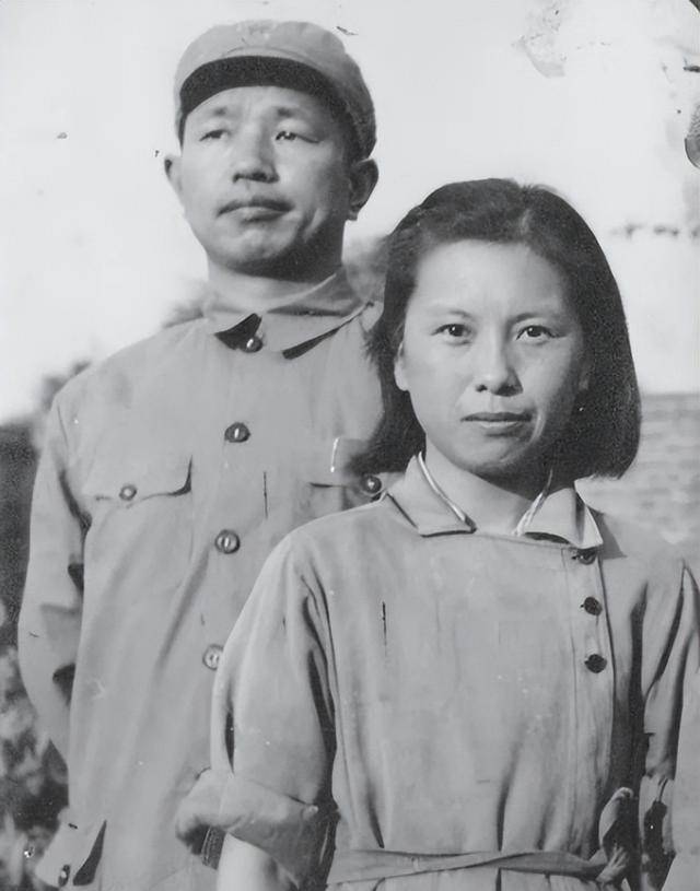 朱霖:1982年从外交部离休,晚年回忆称:对家人亏欠太多_工作_将军_丈夫