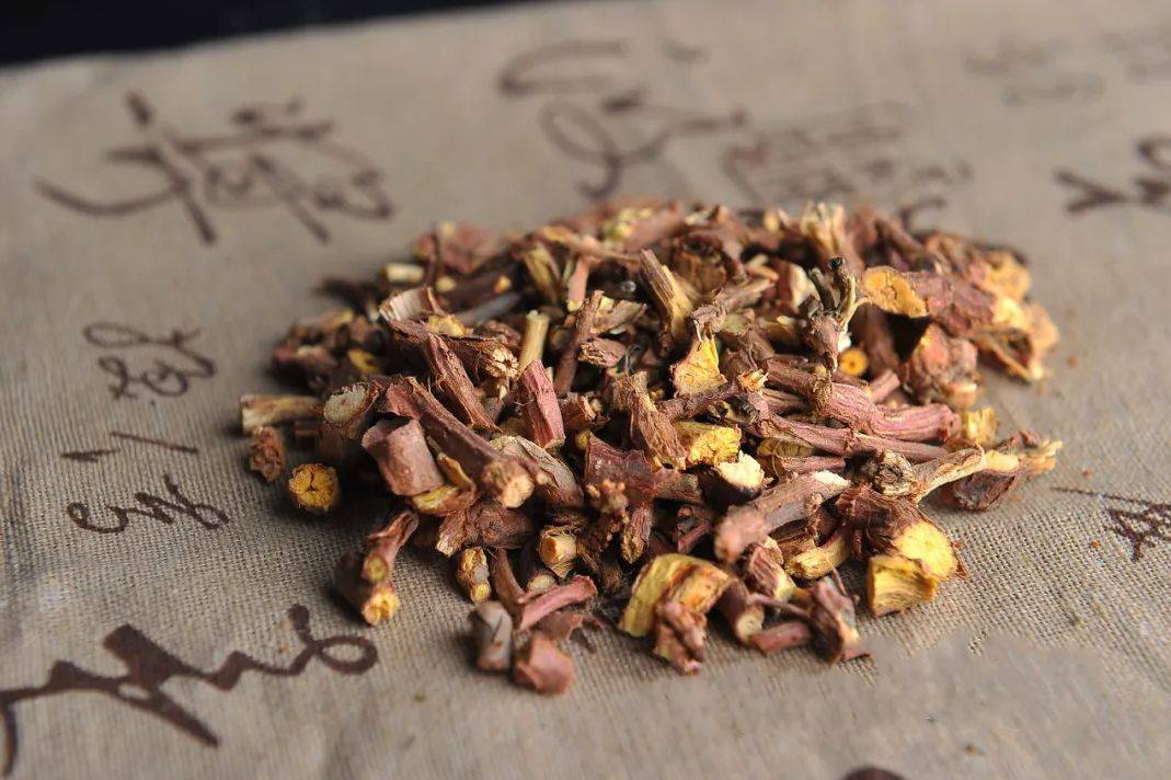 江苏惠明农产品流通中心有限公司:每天学一味中药,麻黄根!_麻黄碱_种