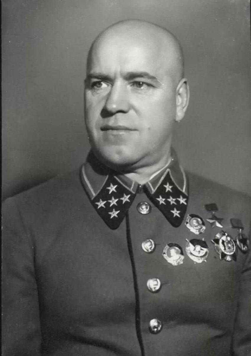 谢罗夫与朱可夫一道,多次帮赫鲁晓夫反败为胜,为何他却被解职_贝利亚