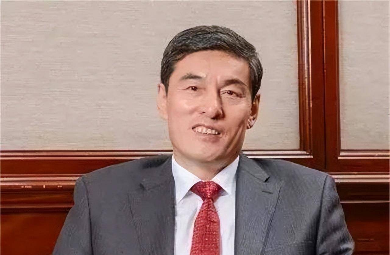 解直锟病逝后,260亿遗产由他人打理,遗孀毛阿敏的选择令人泪目_丈夫