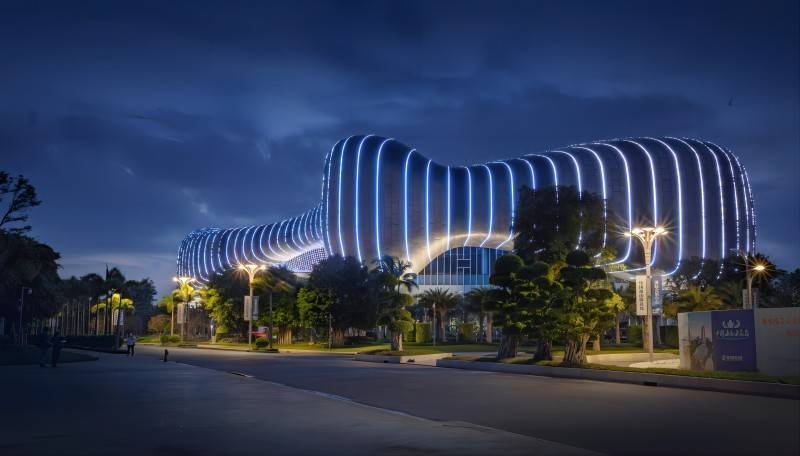 集丰照明|恒大海花岛运动中心夜景照明设计_建筑_特色_流动性