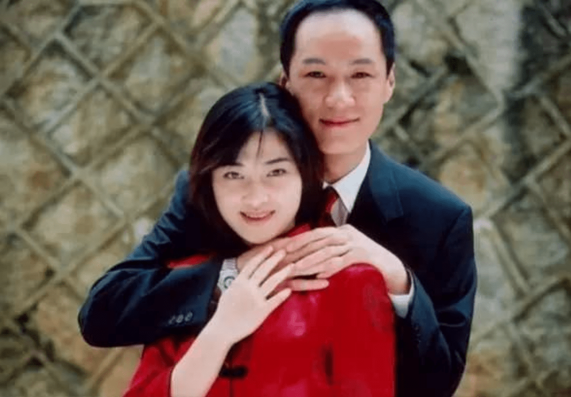 大器晚成陈明昊:和章子怡,刘烨是同学,曾暗恋梅婷却遗憾错过_话剧