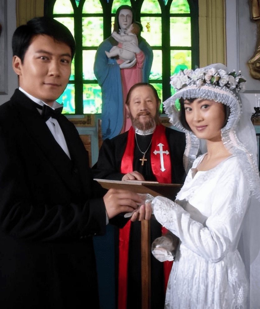 赵峥:和妻子姐弟恋,恩爱二十载无绯闻,百分百的好丈夫,好爸爸_谢润