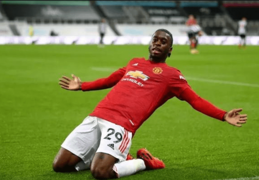 曼联的"铲球匠"们:万-比萨卡与达洛特绝世风采