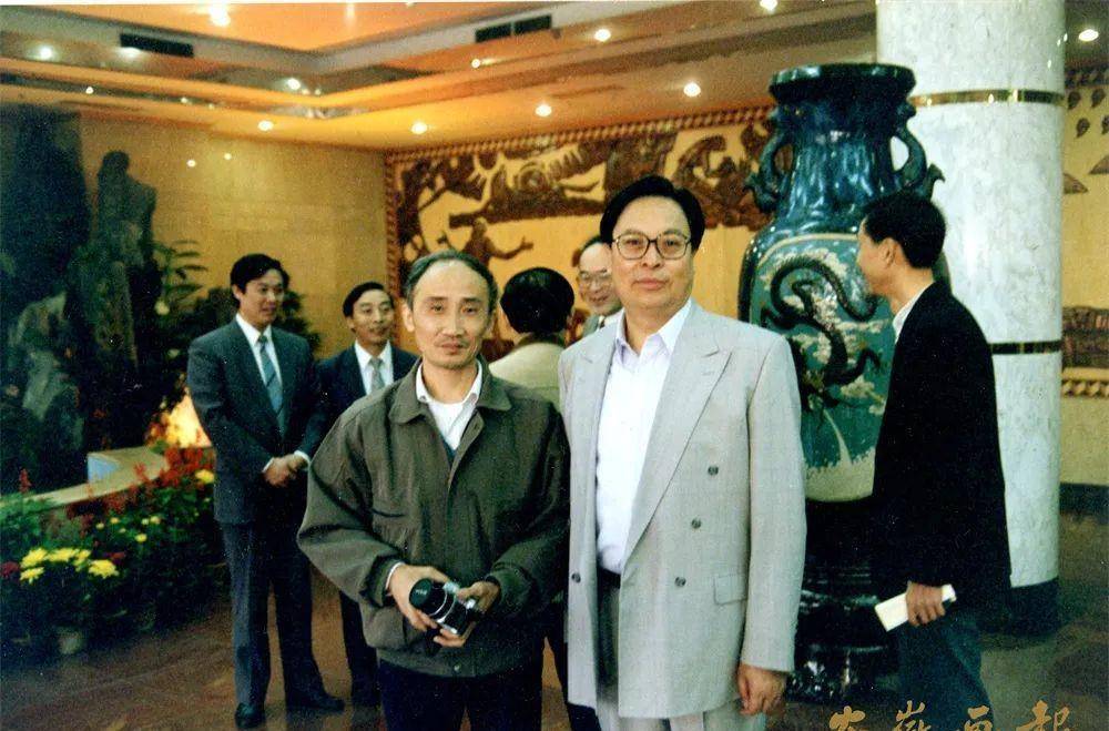 "光"影之韵,温暖如"春":徐光春在安徽工作的悠悠往事_于杰_新闻_新华