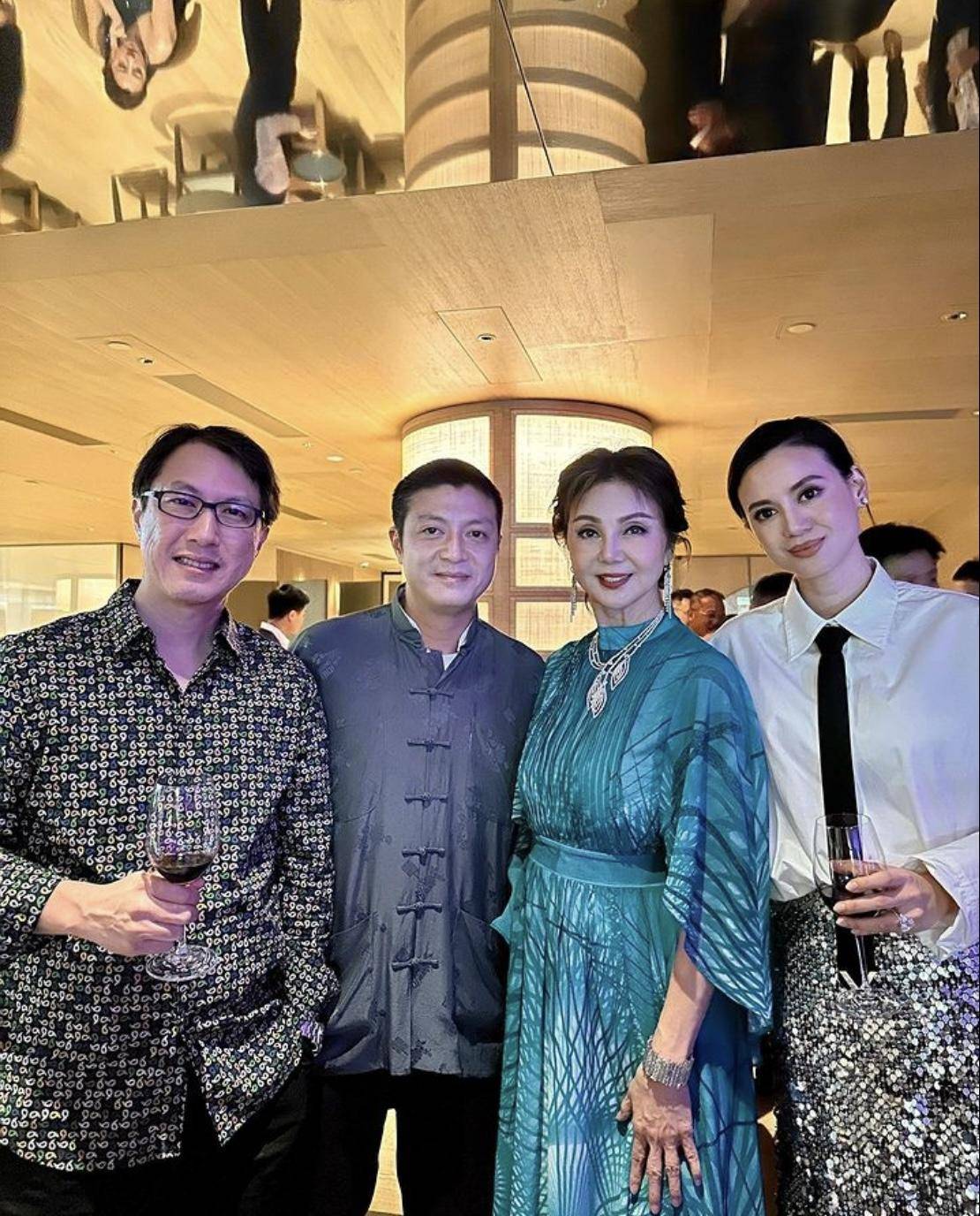 她们不觉得新鲜,那么看到谢玲玲的长子林孝贤的登场这才算是比较稀罕