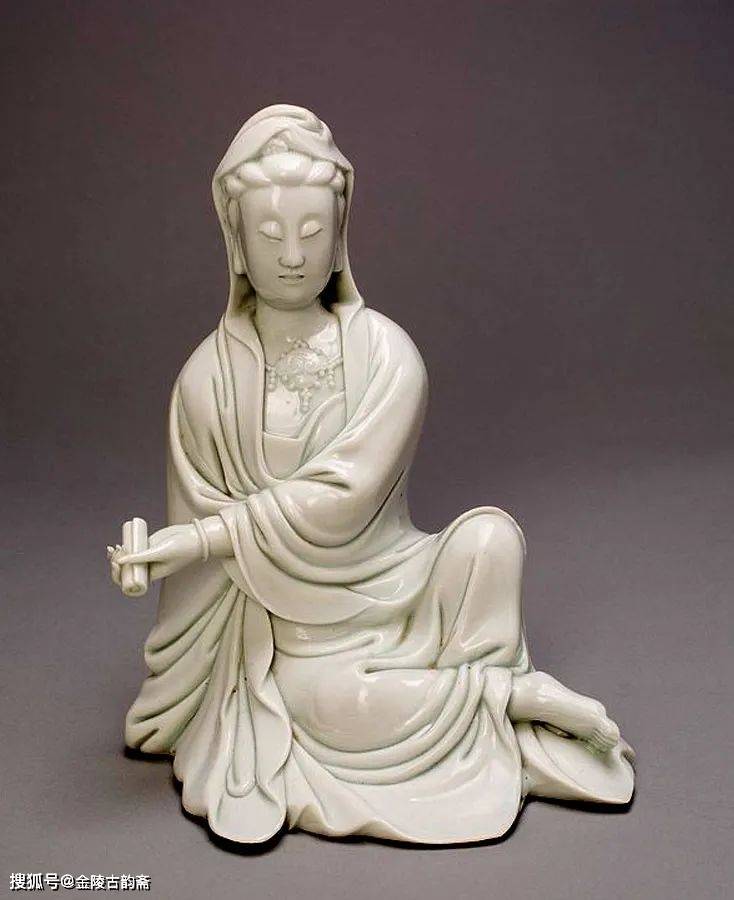 最美中国白”拍出1633万天价，国宝级德化白瓷观音坐像赏析_搜狐网