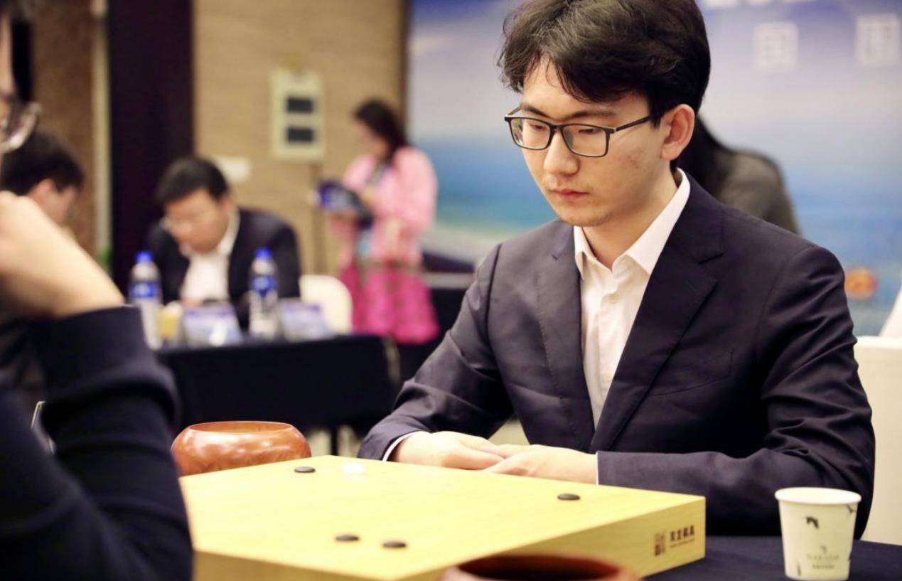 2019,2021围甲赛季亚军龙元明城杭州队近四轮连战连捷,气势如虹,本轮