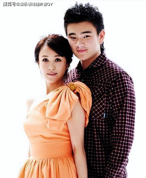 傅艺伟离婚23年她做单亲妈妈,中年做错事,前夫事业和生活稳定_高度