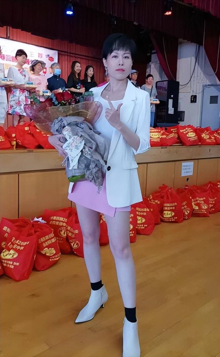 本报访问饰演女警角色的电影女主角-朱一璋(原名朱恩芷);曾任模特儿的