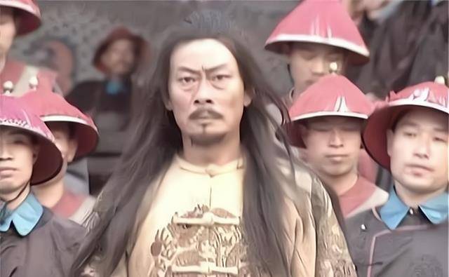 的原凶,由地方小官升二品副将,世袭的孙子被枪决_大渡河_王应_松林