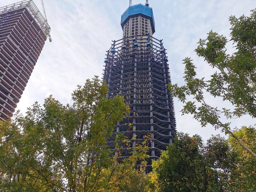 济南cbd"五指山",如今怎么样了?_建设_施工_高楼