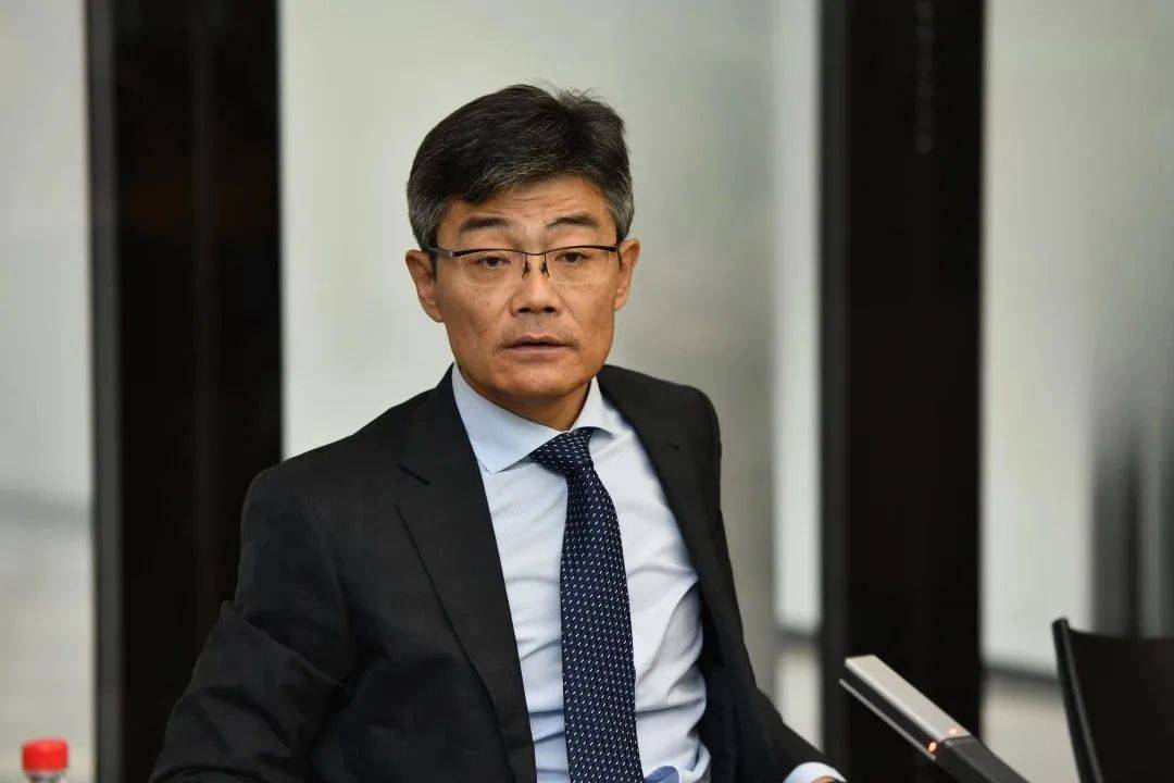 刘鹏律师授课现场杜继锋律师授课现场管委会副主任戴鑫为研修律师作