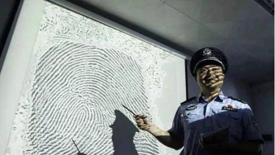 离奇的凶案:弟弟被害,"托梦"给姐姐,后准确找到埋尸地_张永成_张燕