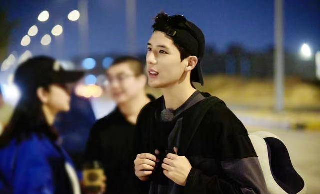 王安宇又直男了,辛芷蕾真生气了,但后来又反转了_姐姐_节目_胡先煦