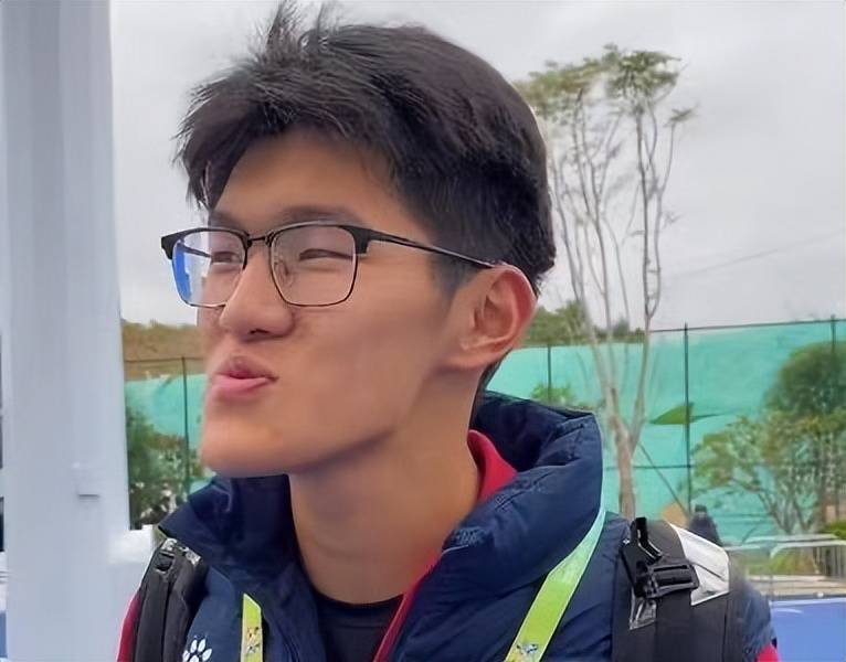 陈圆_成绩_男子