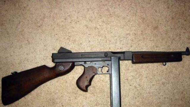 mp5k冲锋枪 汤姆逊图片